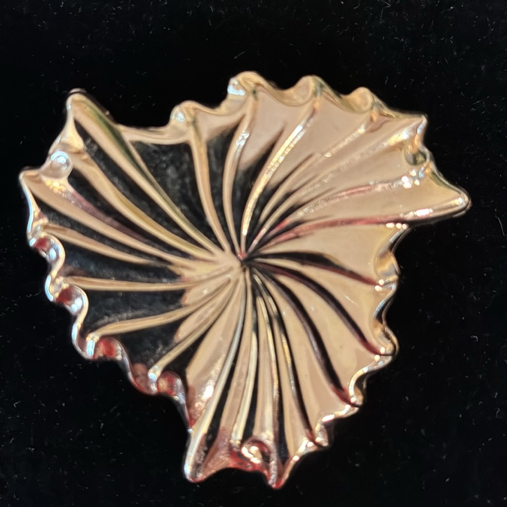 Gold Art Deco Scarf Clip